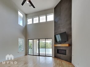 4216 Bowser Ave in Dallas, TX - Building Photo - Building Photo