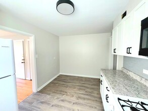 9133 La Crosse Ave in Skokie, IL - Building Photo - Building Photo
