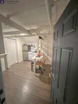 90 Charles St, Unit 1 in Boston, MA - Building Photo