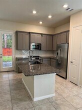 186 Moon Dance Ct in Conroe, TX - Building Photo - Building Photo