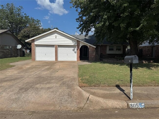 805 W 8th St in Edmond, OK - Building Photo - Building Photo