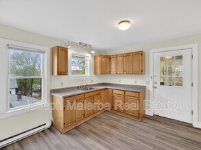 483 Boswell Ave in Norwich, CT - Building Photo - Building Photo