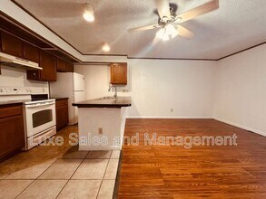 4110 N Drexel Blvd in Oklahoma City, OK - Building Photo - Building Photo