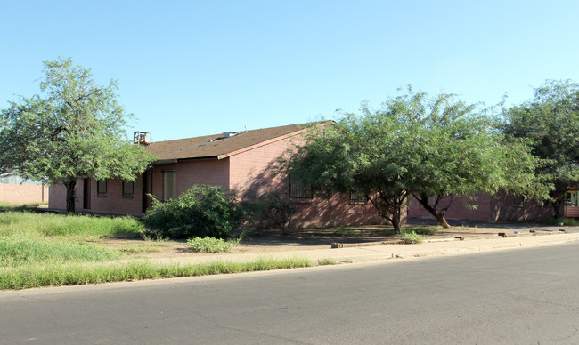 3234 W Washington St in Phoenix, AZ - Foto de edificio - Building Photo