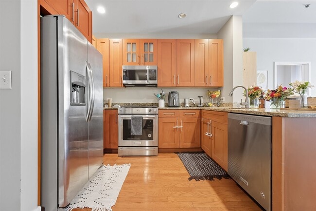 1125 Maxwell Ln in Hoboken, NJ - Building Photo - Building Photo