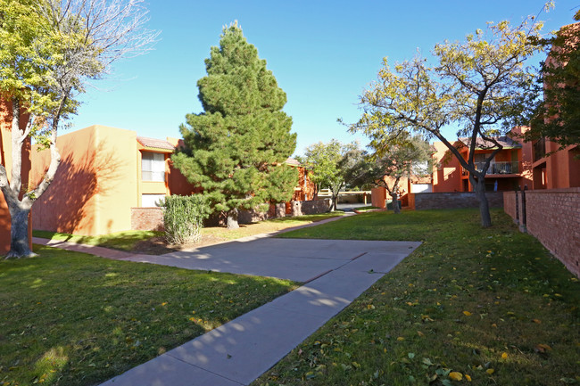 Camino Real in El Paso, TX - Building Photo - Building Photo