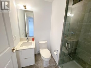30-2430 Elm Dr W in Mississauga, ON - Building Photo - Building Photo