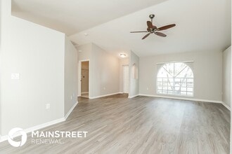 9100 Caloosa Rd in Ft. Myers, FL - Building Photo - Building Photo