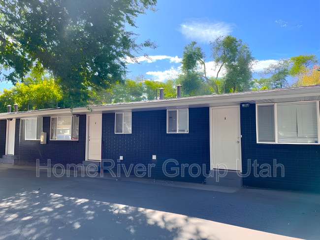 property at 548 N Redwood Rd