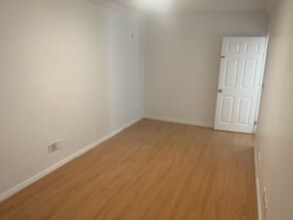 1754 N Alexandria Ave, Unit 1/2 in Los Angeles, CA - Building Photo - Building Photo