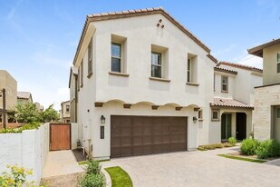 1963 S Follett Way in Gilbert, AZ - Building Photo