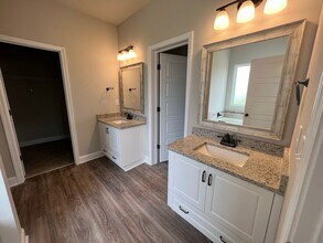 228 Archer Rd in Statesboro, GA - Building Photo - Building Photo