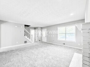 3161 Summer Wood Cir in Snellville, GA - Building Photo - Building Photo