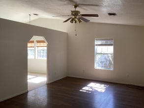 1800 W Oliver in Show Low, AZ - Building Photo - Building Photo