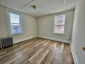 661 E 23rd St in Paterson, NJ - Building Photo - Building Photo