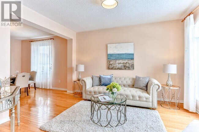 13 Wiltshire Dr in Markham, ON - Building Photo - Building Photo