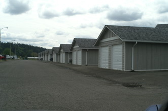 Villas at Woodinville in Woodinville, WA - Foto de edificio - Building Photo