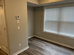 956 19th Ave NE, Unit 3 in Minneapolis, MN - Foto de edificio - Building Photo