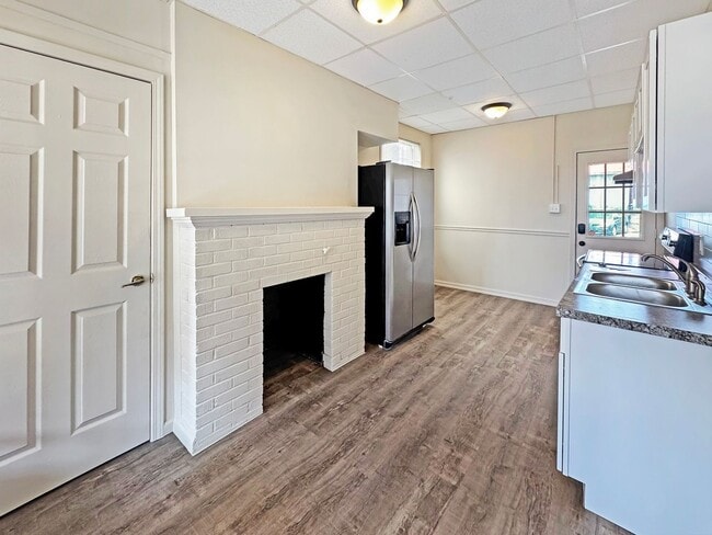 108-110 N Broad St in Jersey Shore, PA - Building Photo - Building Photo