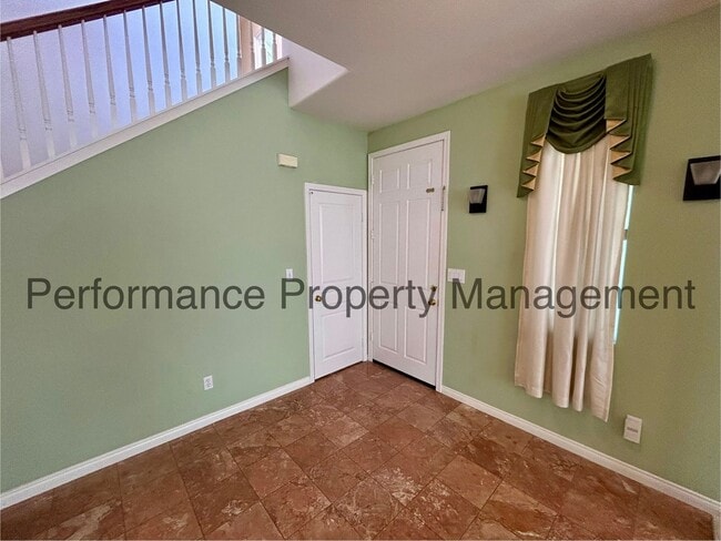 11610 Valley Forge Way in Bakersfield, CA - Building Photo - Building Photo