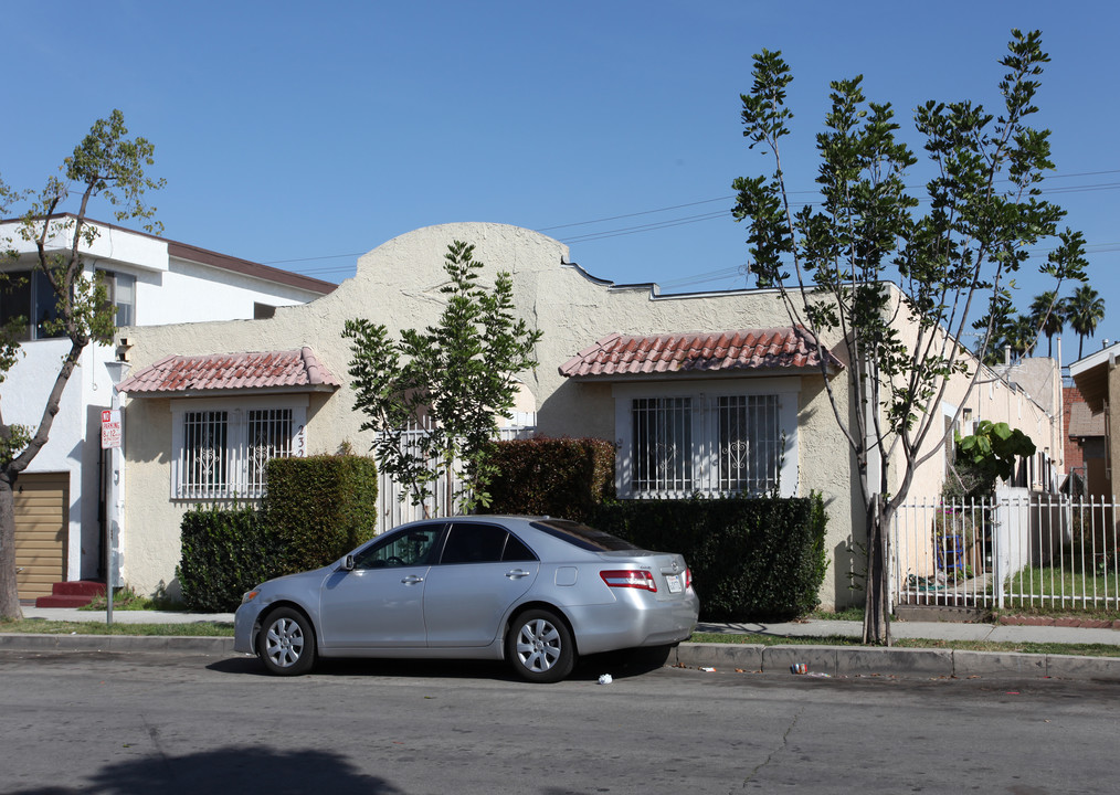 The Locust Avenue Apartments in Long Beach, CA - Building Photo