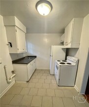 1203 E 54th St in Savannah, GA - Building Photo - Building Photo