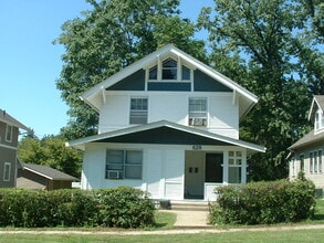 628 37th St in Des Moines, IA - Foto de edificio - Building Photo