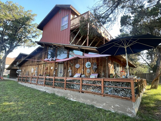 property at 302 Venture Blvd S