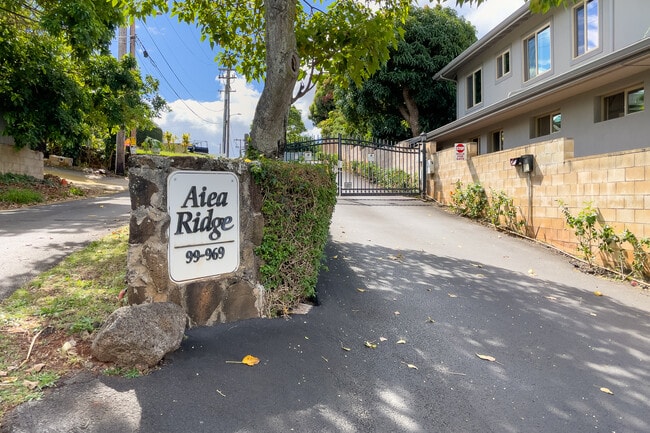 Aiea Ridge in Aiea, HI - Foto de edificio - Building Photo