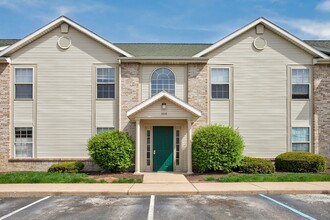 Cypress Square in Lafayette, IN - Foto de edificio - Building Photo