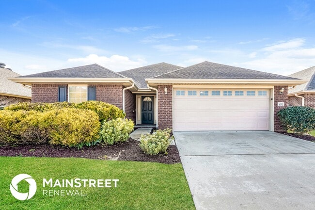 property at 995 Clover Ave