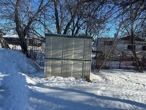 130 Buchanon Ave in Dauphin, MB - Building Photo - Building Photo