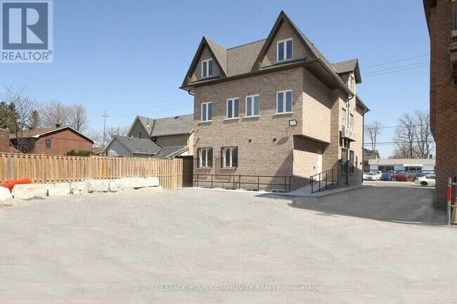352 Main Street Markham N in Markham, ON - Building Photo - Building Photo