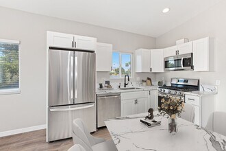 5042 54th St in San Diego, CA - Building Photo - Building Photo