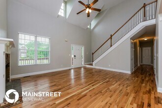 136 Lawrence Dr in Villa Rica, GA - Building Photo - Building Photo