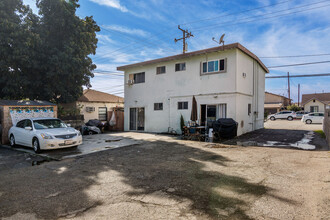 3644 Baldwin in El Monte, CA - Building Photo - Building Photo