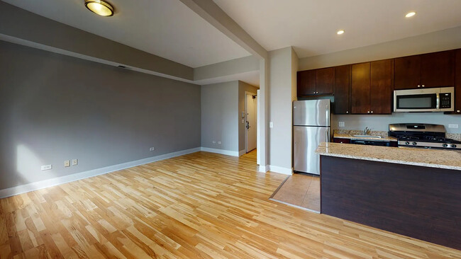 236 E 61st St, Unit 2B