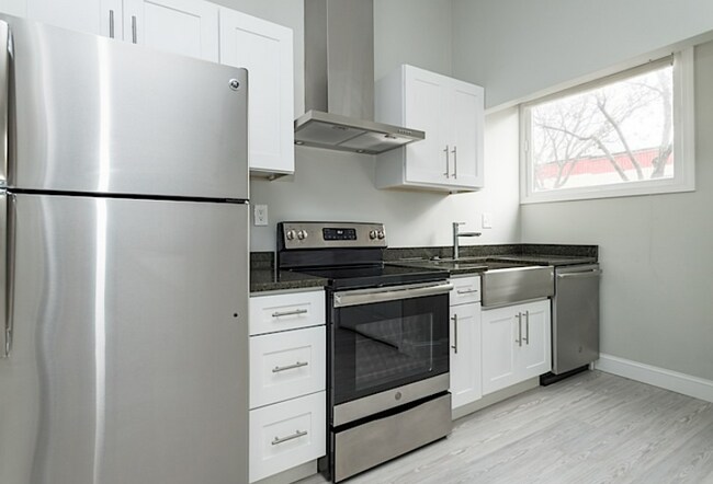 146 Columbia St, Unit 3L in Cambridge, MA - Foto de edificio - Building Photo