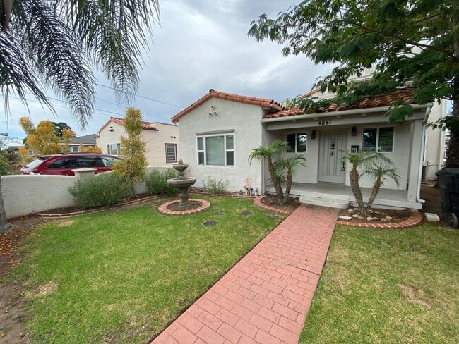 4841 Art St in San Diego, CA - Building Photo - Building Photo