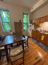 2002 W Chicago Ave in Chicago, IL - Building Photo - Building Photo