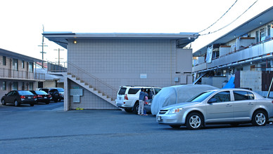 1721 Kaluhikai Ln in Honolulu, HI - Foto de edificio - Building Photo