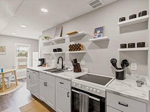 604 Bonfoy Ave in Colorado Springs, CO - Building Photo - Building Photo