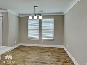 5736 Lone Star Cir in Granbury, TX - Building Photo - Building Photo