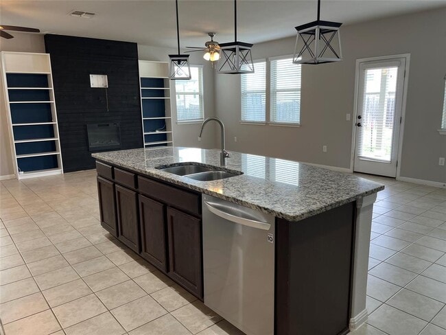 295 Wapiti Rd in Buda, TX - Building Photo - Building Photo