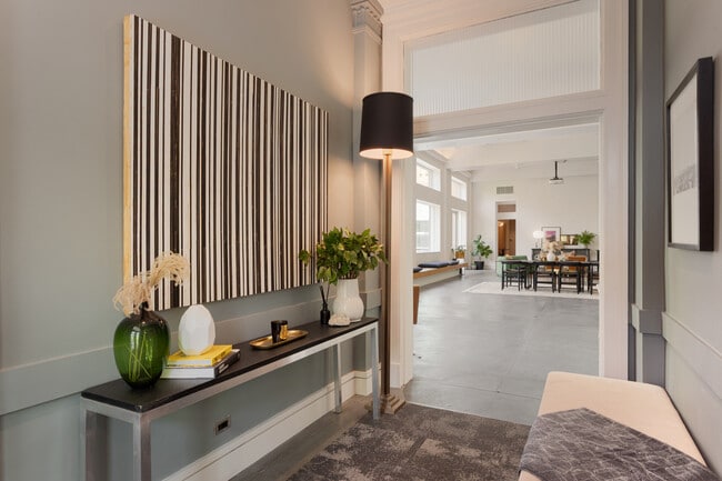 1019 N Wolcott Ave in Chicago, IL - Building Photo - Building Photo