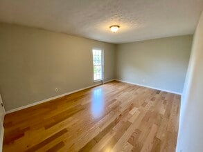 326 Howell Ave in Knoxville, TN - Building Photo - Building Photo