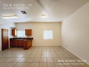 514 W 61st St in Los Angeles, CA - Building Photo - Building Photo