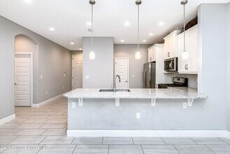 7644 Loren Cove Dr in Melbourne, FL - Building Photo - Building Photo