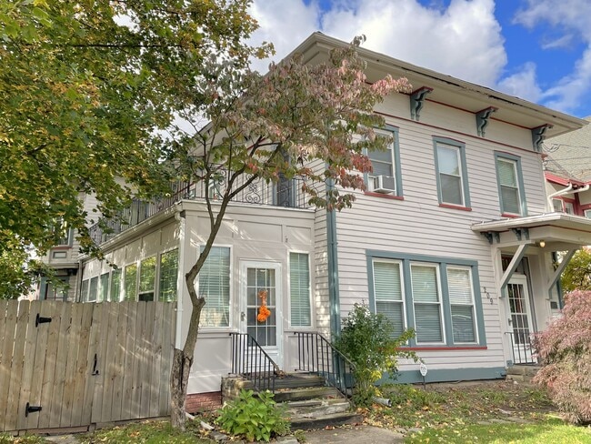 209 College Ave, Unit 2 in Elmira, NY - Building Photo - Building Photo