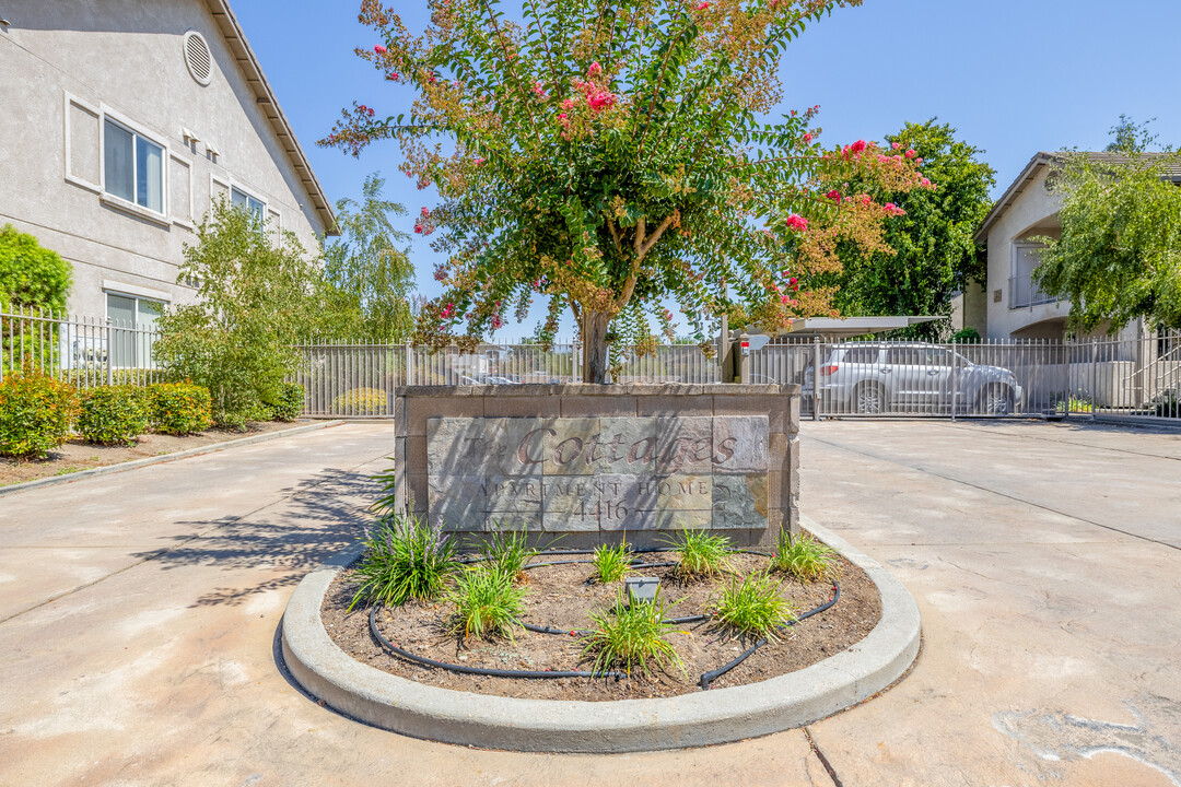 The Cottages Apartment Homes in Stockton, CA - Building Photo